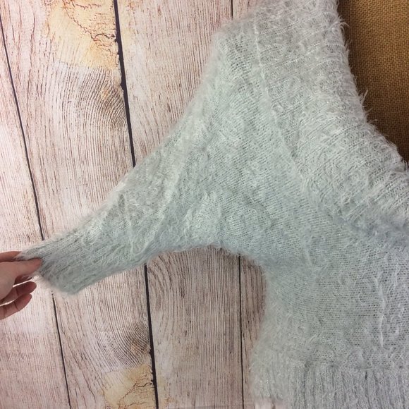 BKE 3/4 Dolman Sleeve Cowl Neck Knit Sweater Sz L - Picture 2 of 8